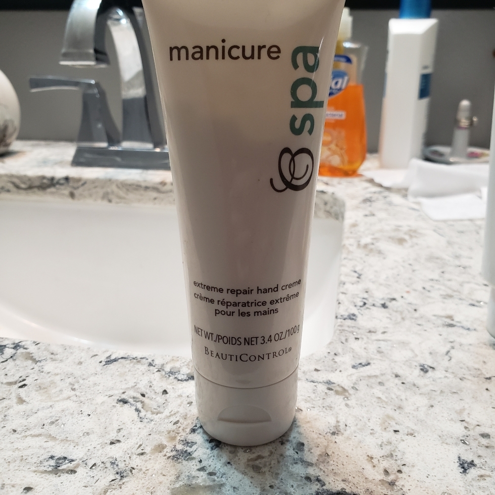 BeautiControl Extreme Repair Hand Cream